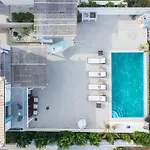 Etoni, Amazing Sea Views, Infinity Pool Vila *