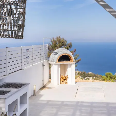 Etoni, Amazing Sea Views, Infinity Pool فيلة *