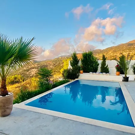 فيلة Etoni, Amazing Sea Views, Infinity Pool *