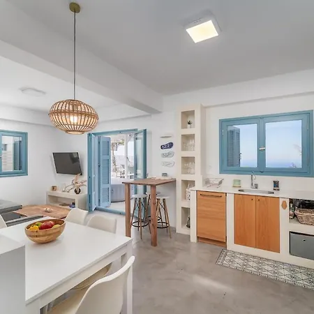 Etoni, Amazing Sea Views, Infinity Pool Villa