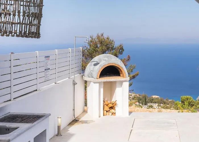Etoni, Amazing Sea Views, Infinity Pool Villa *
